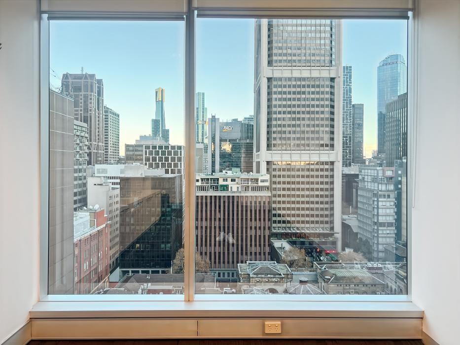 Images Regus 460 Lonsdale Street