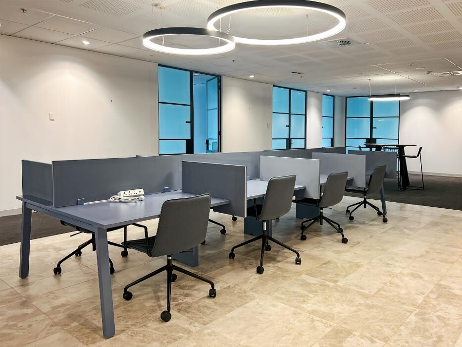 Images Regus 460 Lonsdale Street