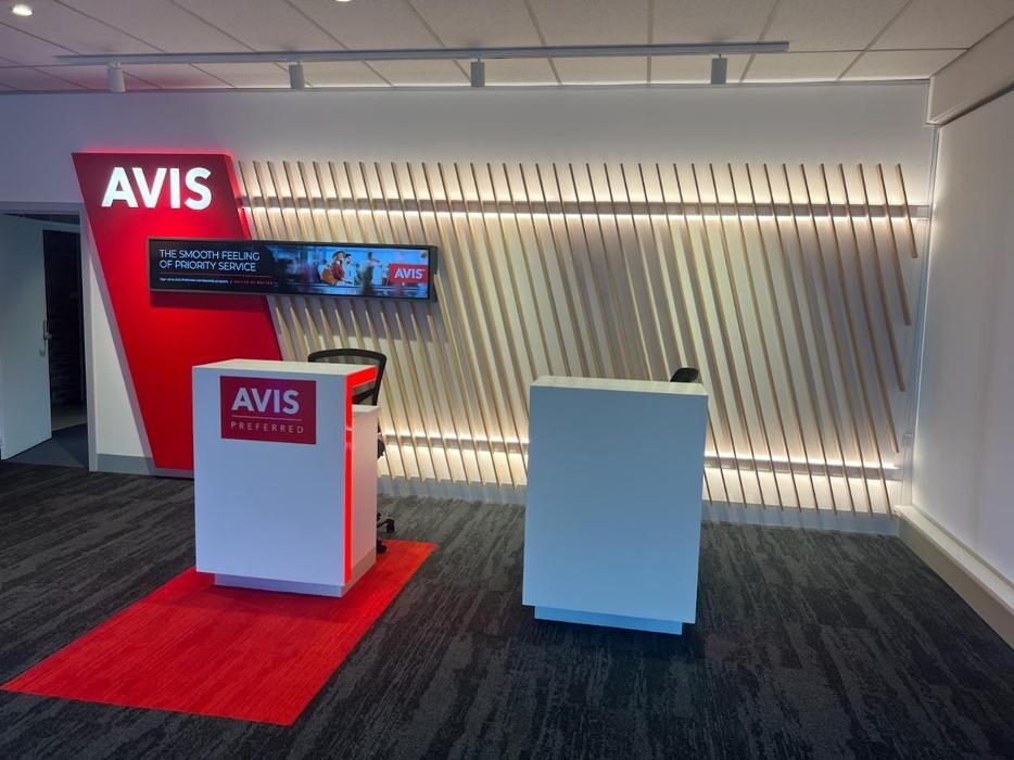 Images Avis Car & Truck Rental Wollongong