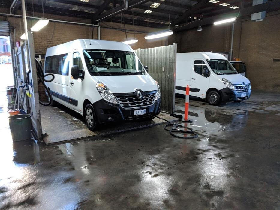 Images Avis Truck and Van Rental Southbank