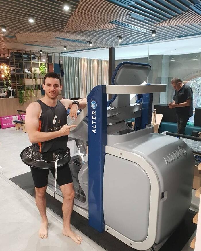 Images Evoker Premium Physiotherapy Services