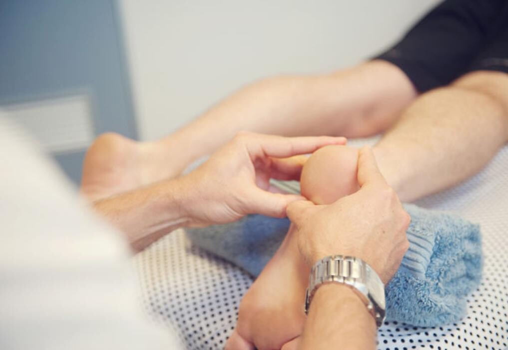 Images Evoker Premium Physiotherapy Services
