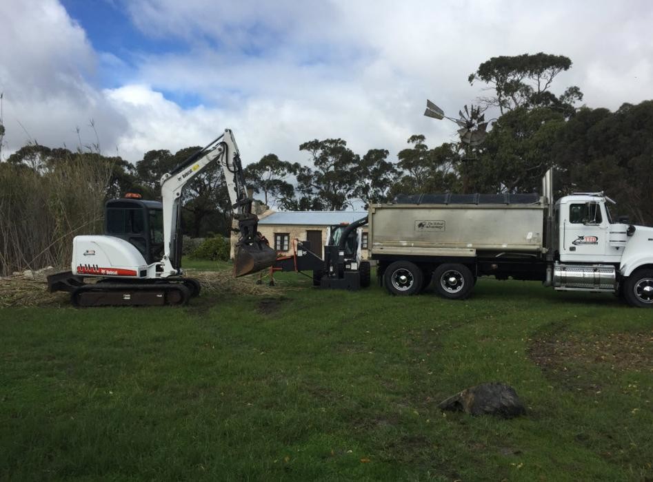 Images Tatiara Trench Diggers Pty Ltd