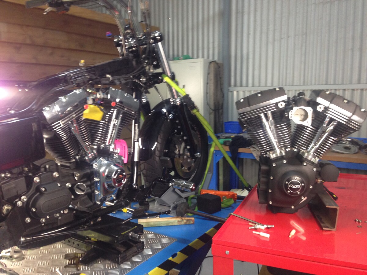 Images RDB Customising *MRB8128
