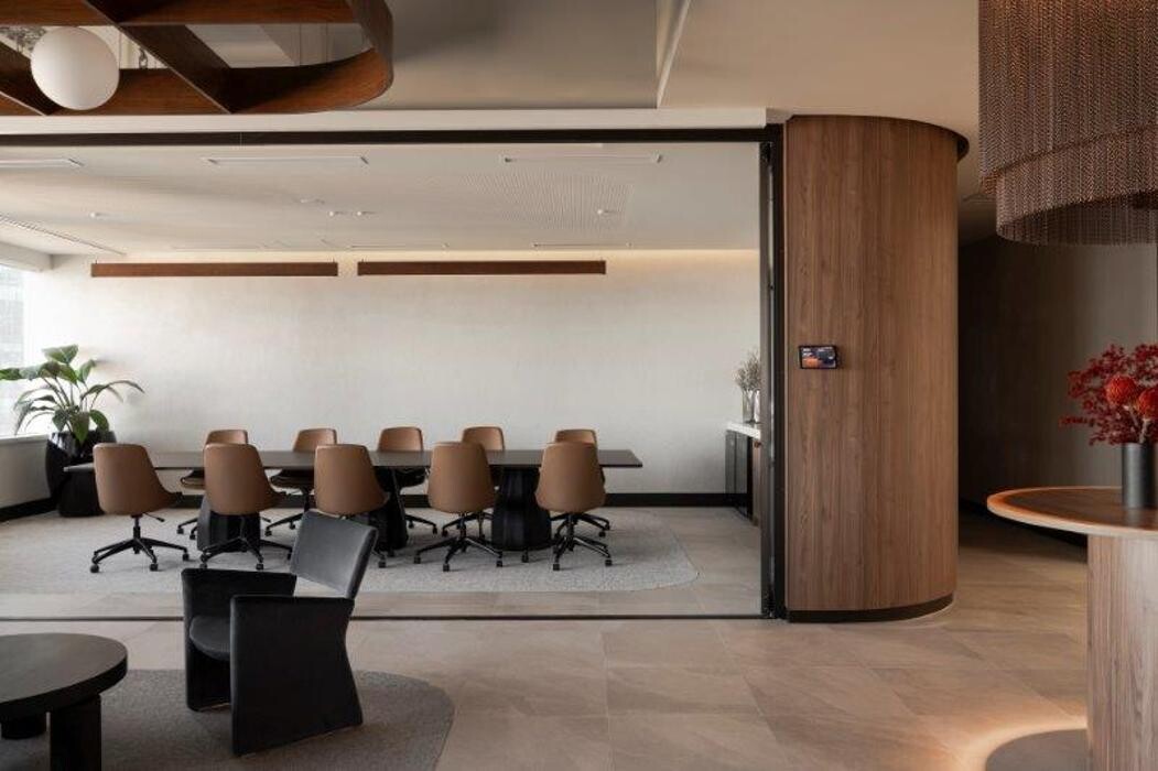 Images Cushman & Wakefield - Commercial Real Estate Services