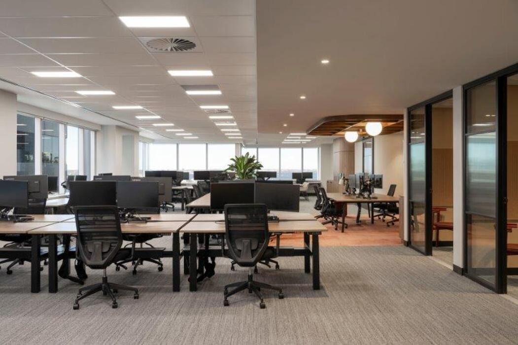 Images Cushman & Wakefield - Commercial Real Estate Services