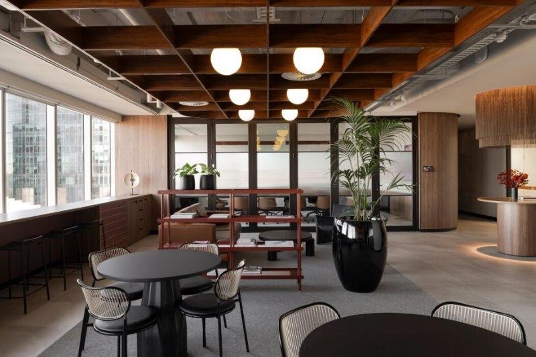Images Cushman & Wakefield - Commercial Real Estate Services