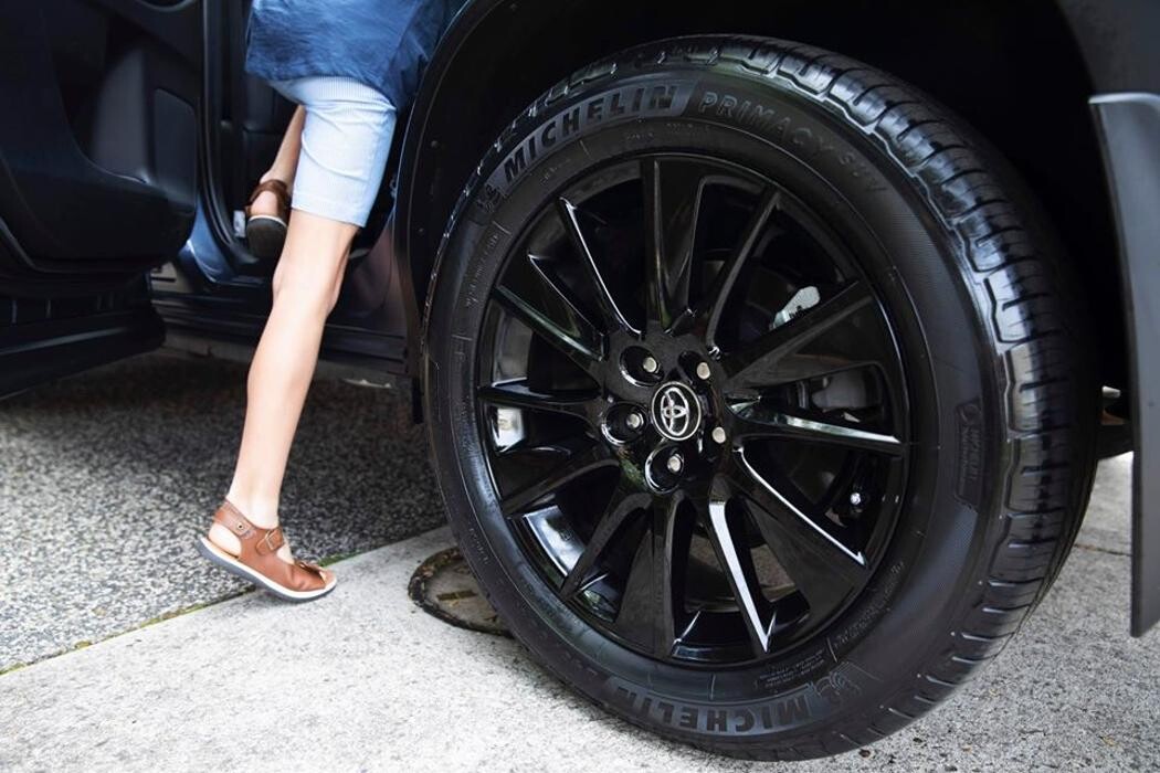 Images Tyreplus Airlie Beach