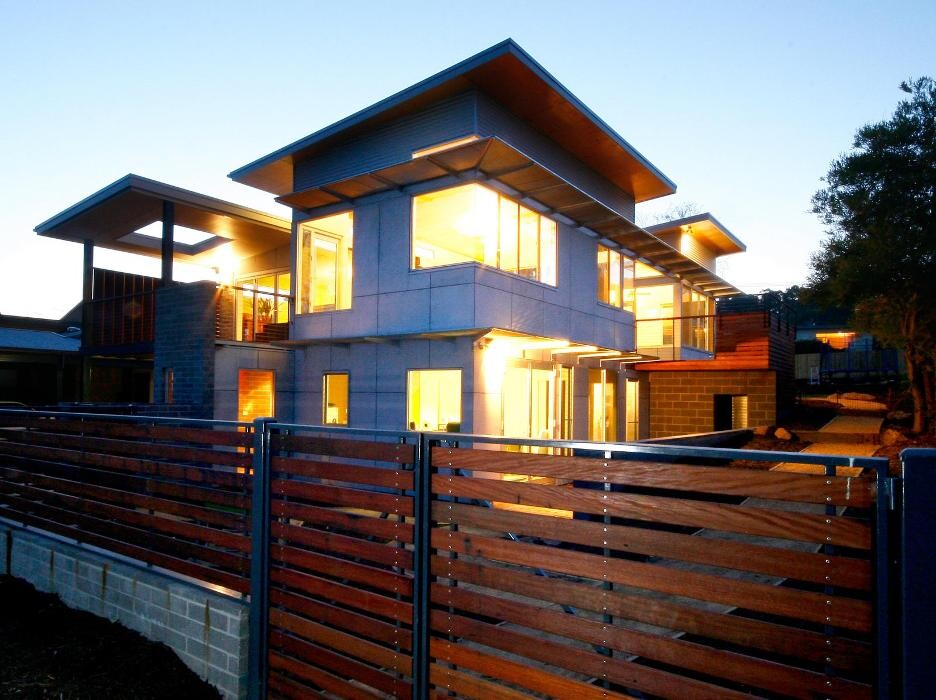 Images Hugh Gordon Architect Pty Ltd
