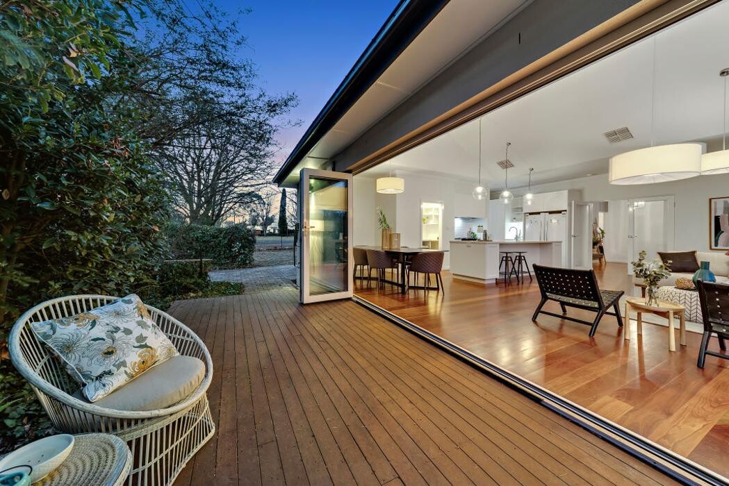 Images Hugh Gordon Architect Pty Ltd