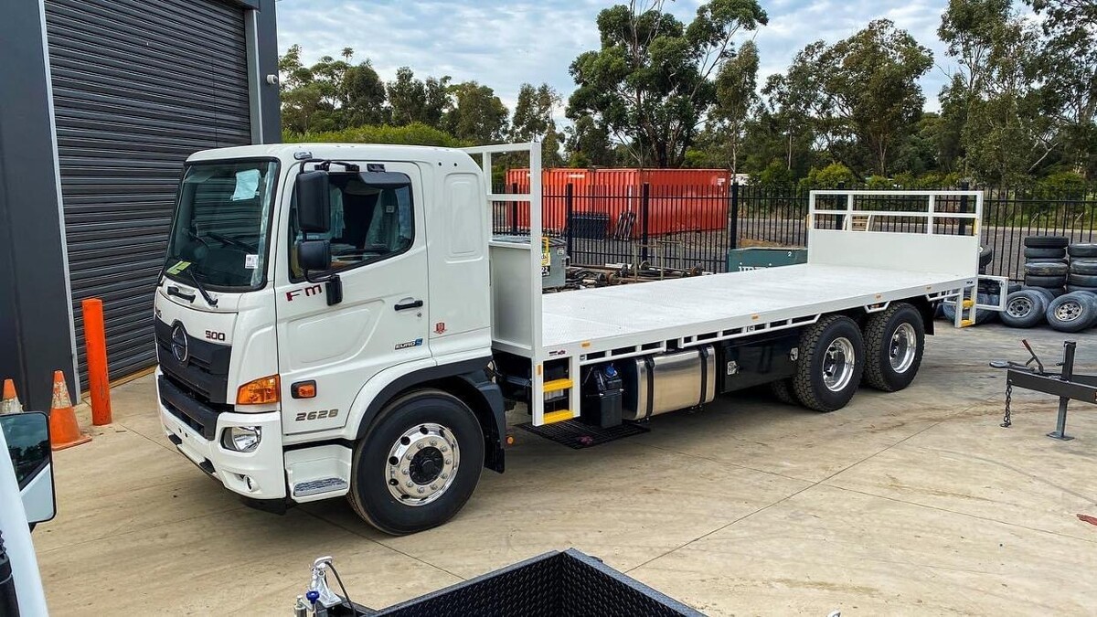 Images Zammit Trailers