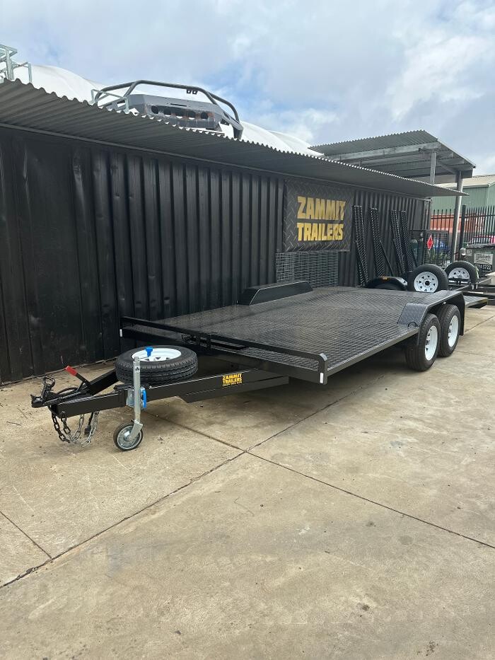 Images Zammit Trailers