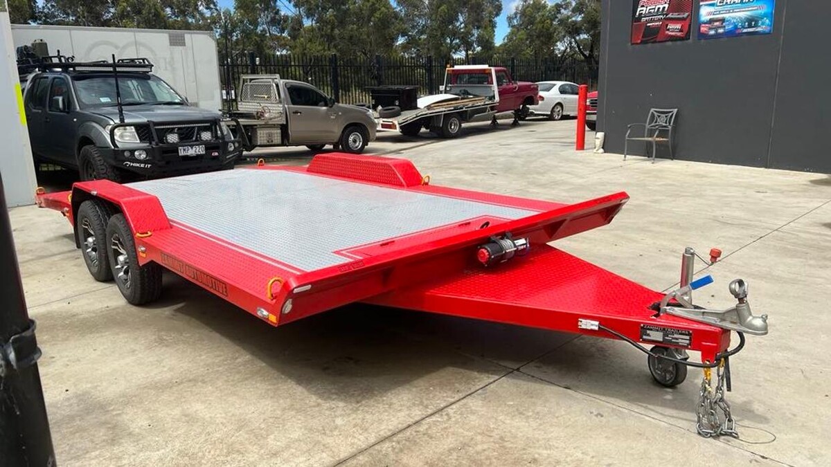 Images Zammit Trailers