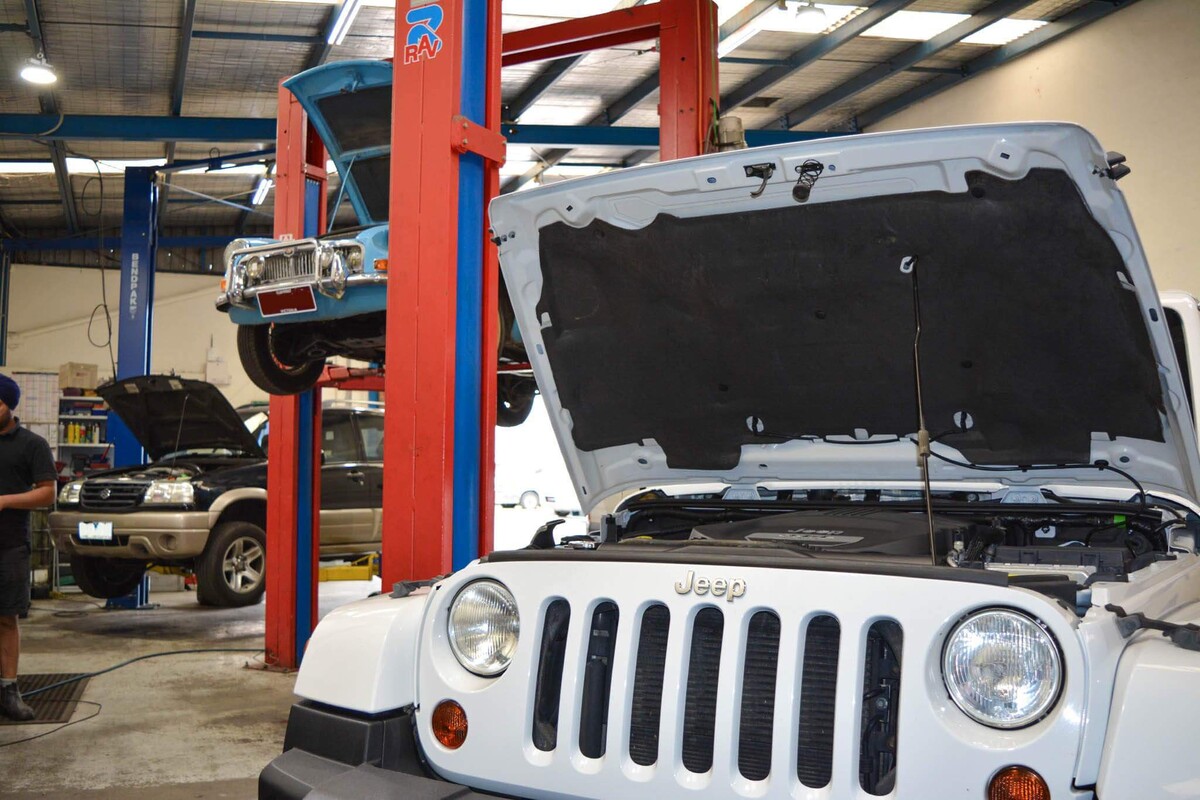 Images Biceys Mechanical Workshop