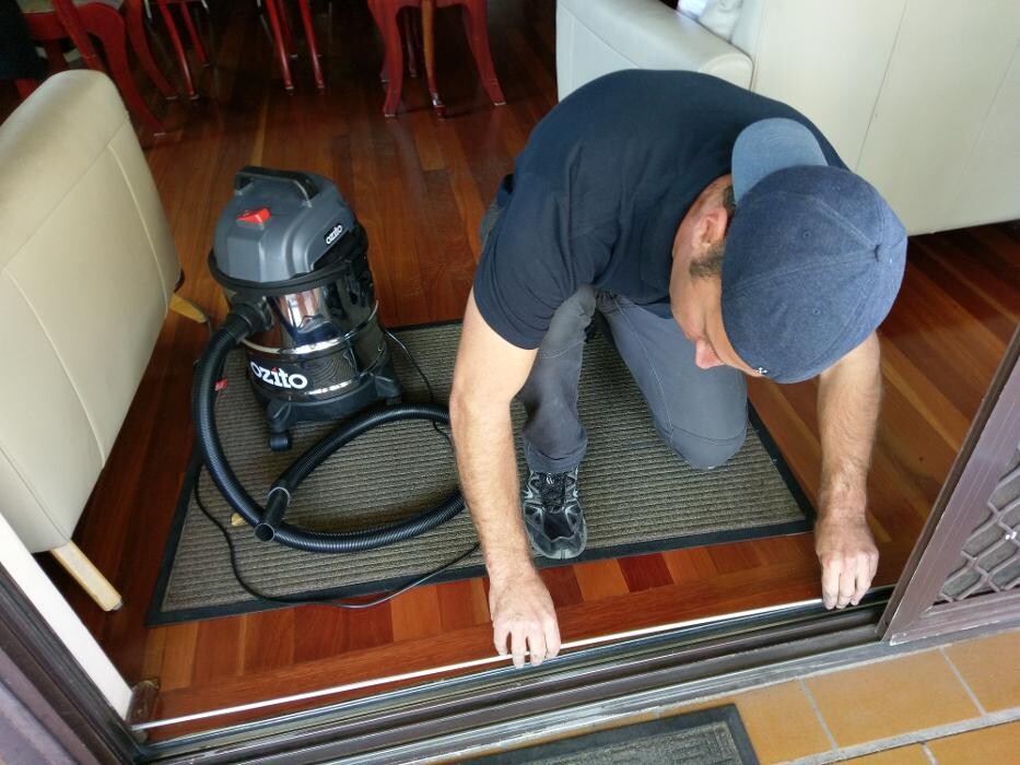 Images Wizard Sliding Door Repairs