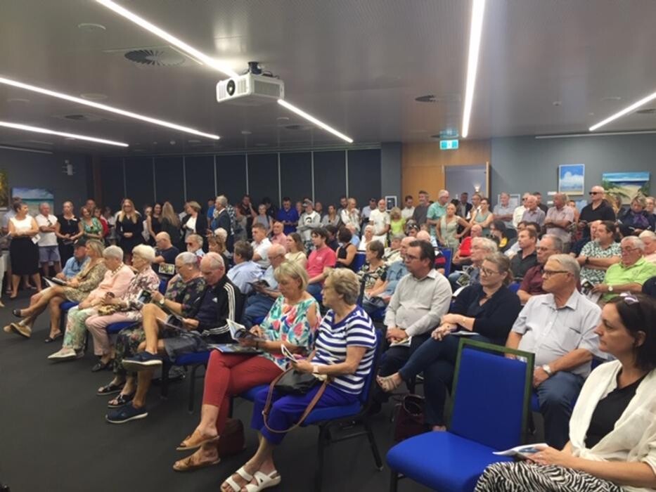 Images Ray White Caloundra