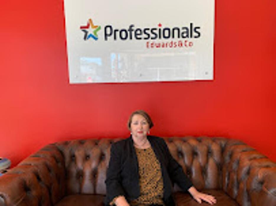 Images Professionals Edwards & Co