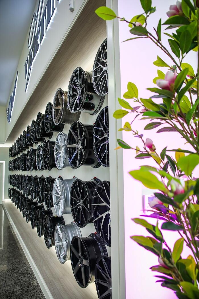 Images Ozzy Tyres Roxburgh Park