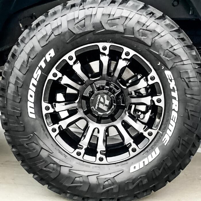 Images Ozzy Tyres Roxburgh Park