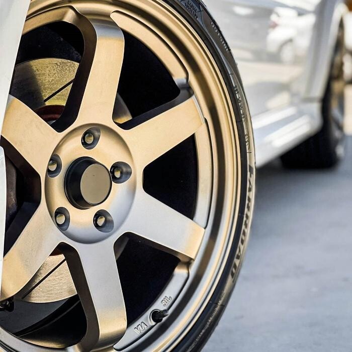 Images Ozzy Tyres Roxburgh Park