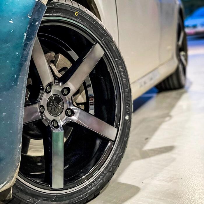 Images Ozzy Tyres Roxburgh Park