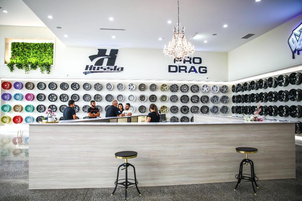 Images Ozzy Tyres Roxburgh Park