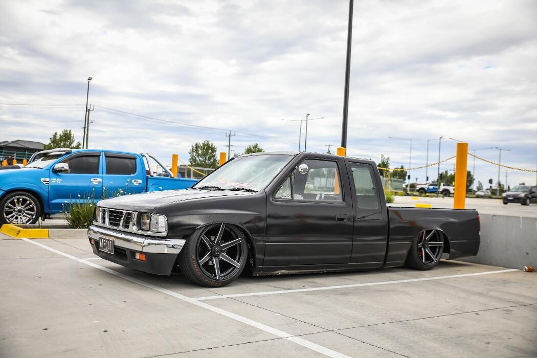Images Ozzy Tyres Roxburgh Park