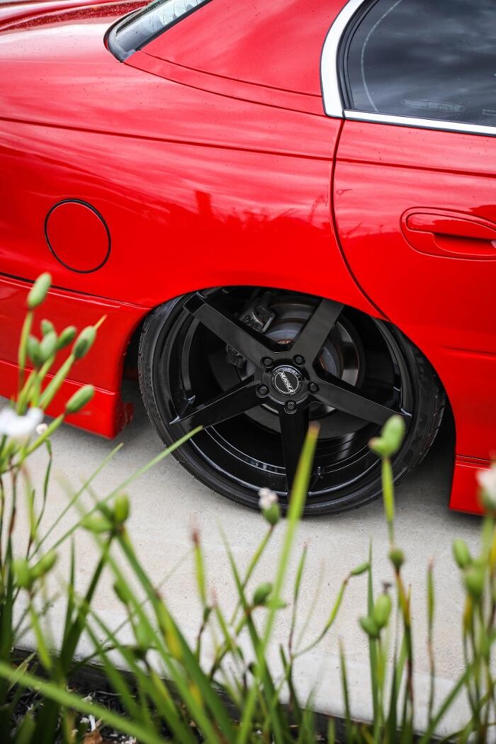Images Ozzy Tyres Roxburgh Park