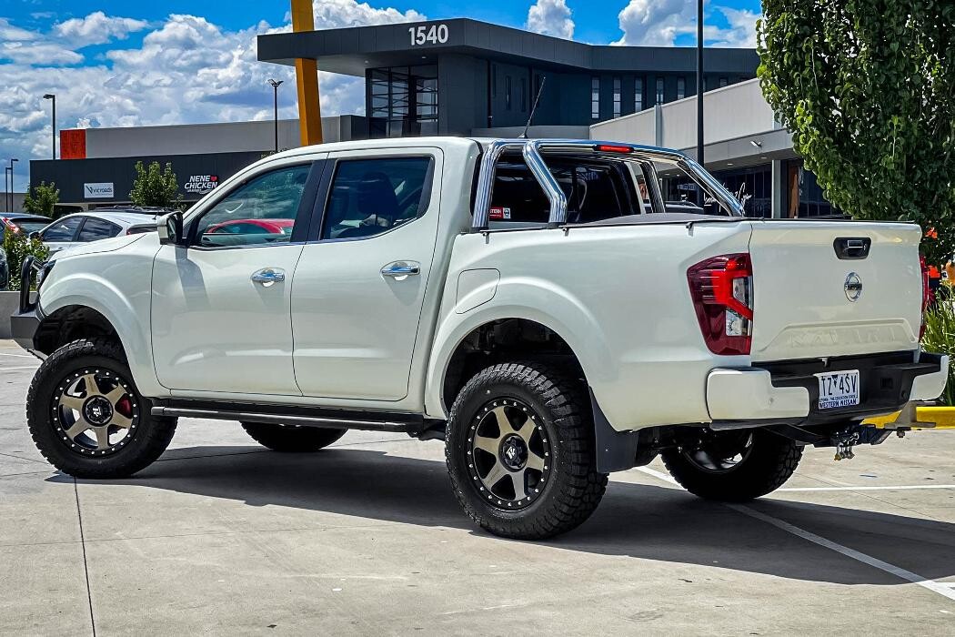 Images Ozzy Tyres Roxburgh Park