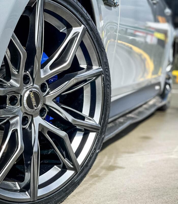 Images Ozzy Tyres Roxburgh Park