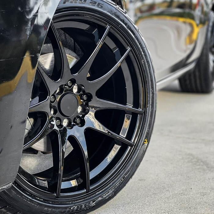 Images Ozzy Tyres Roxburgh Park