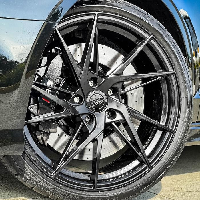 Images Ozzy Tyres Roxburgh Park