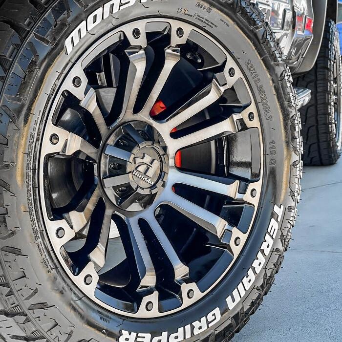 Images Ozzy Tyres Roxburgh Park