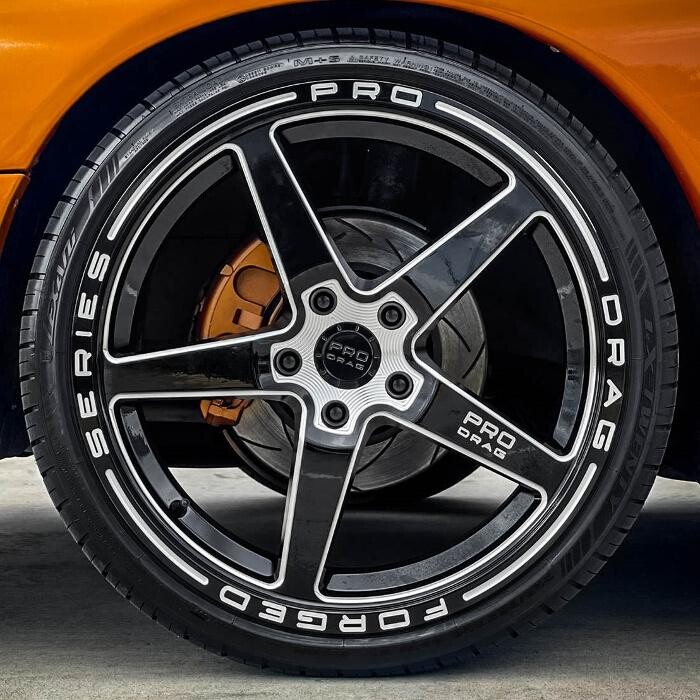 Images Ozzy Tyres Roxburgh Park