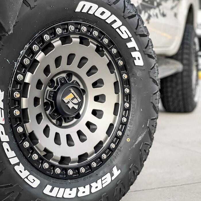 Images Ozzy Tyres Roxburgh Park