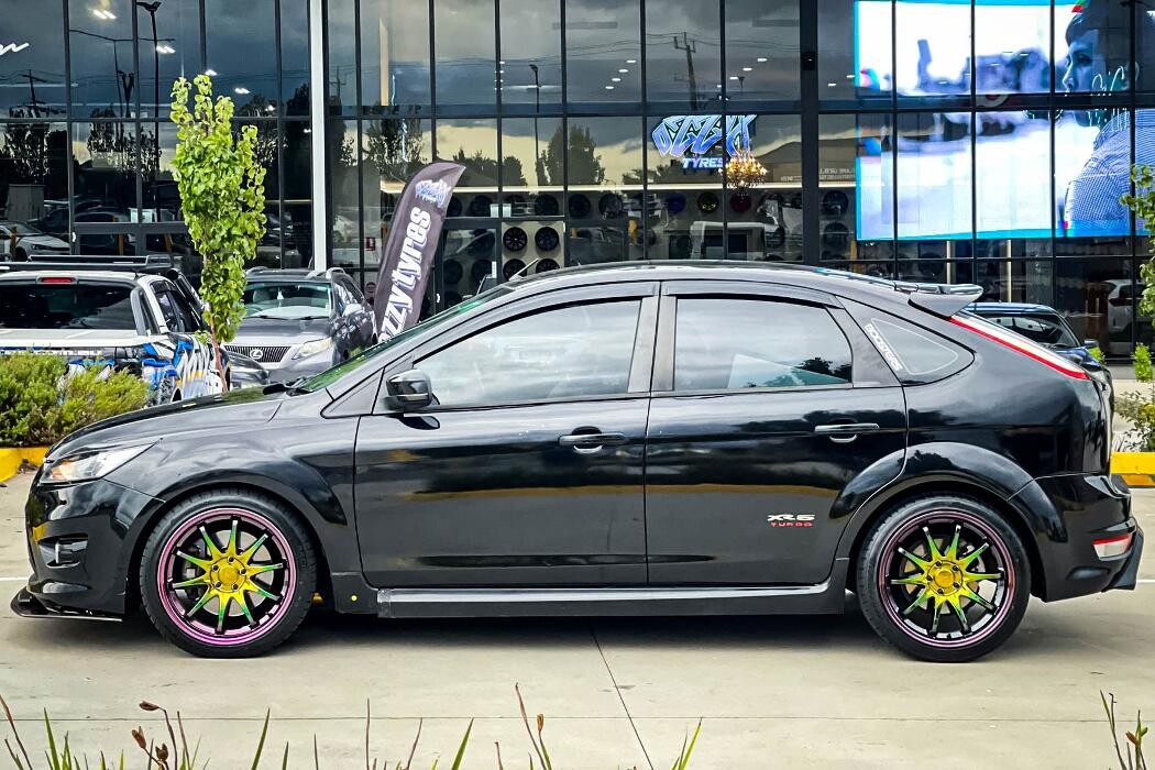 Images Ozzy Tyres Roxburgh Park