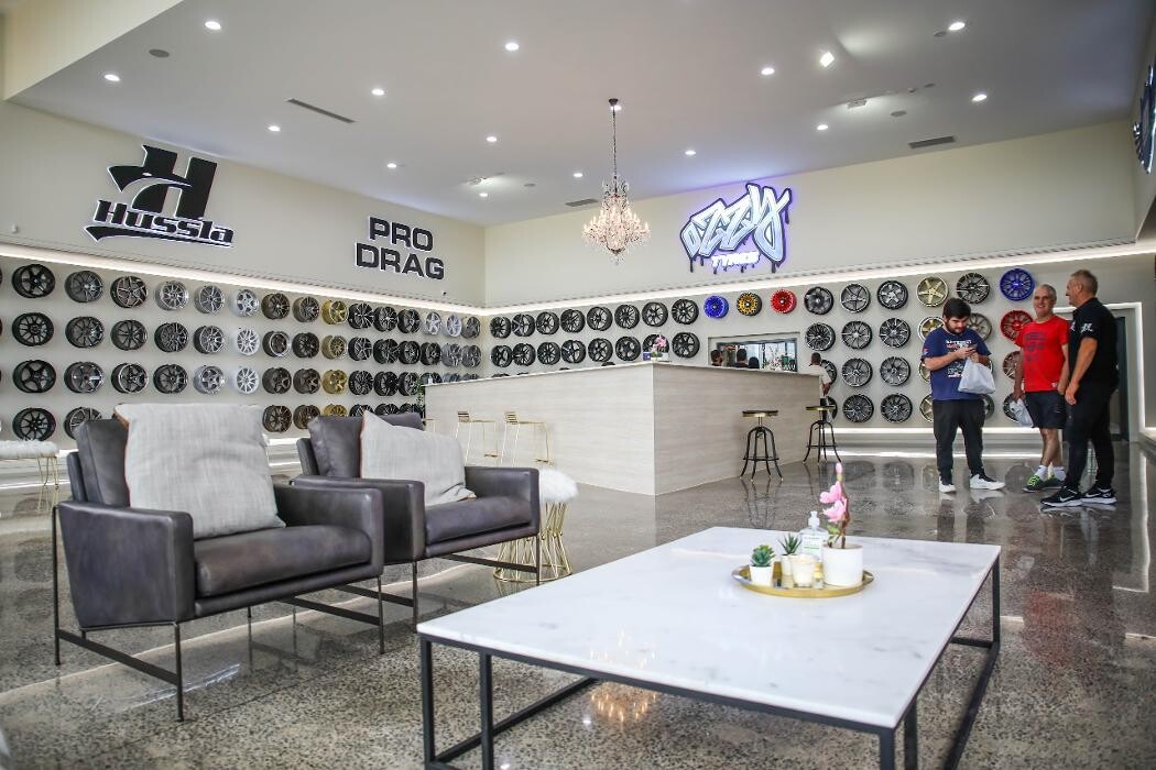Images Ozzy Tyres Roxburgh Park