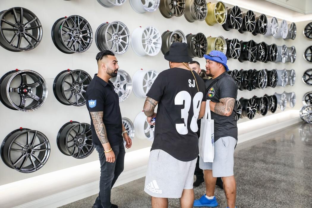 Images Ozzy Tyres Roxburgh Park