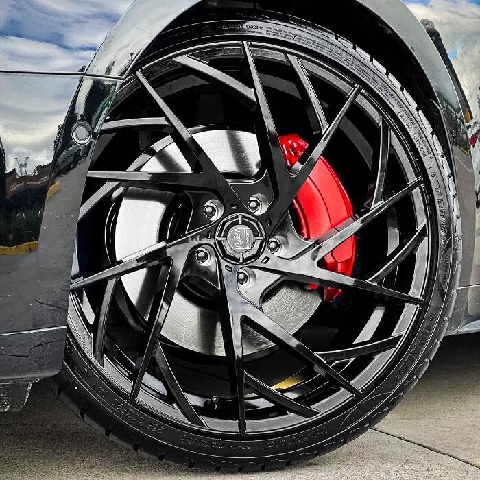 Images Ozzy Tyres Roxburgh Park