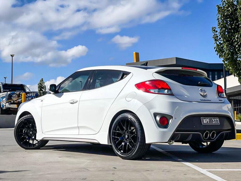 Images Ozzy Tyres Roxburgh Park