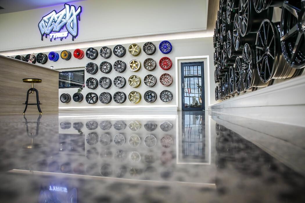 Images Ozzy Tyres Roxburgh Park