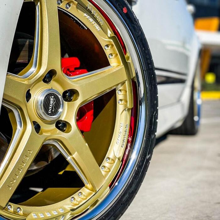 Images Ozzy Tyres Roxburgh Park