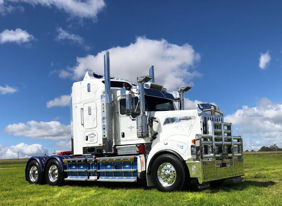Images Brown and Hurley Toowoomba - New & Used Trucks & Trailers, Parts & Service