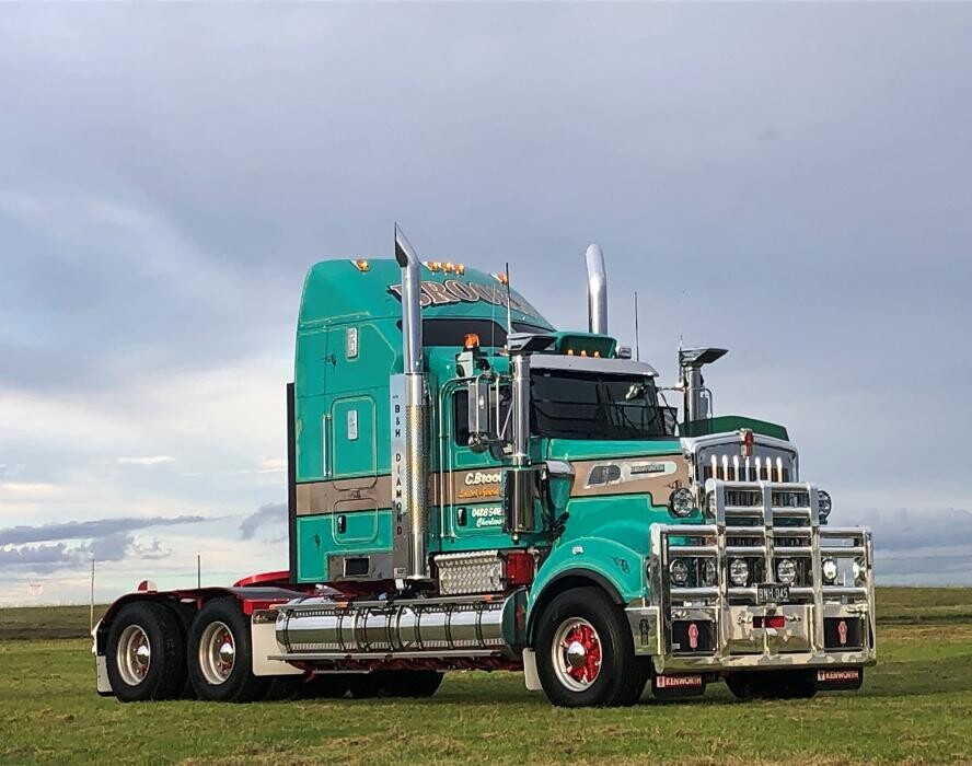 Images Brown and Hurley Toowoomba - New & Used Trucks & Trailers, Parts & Service