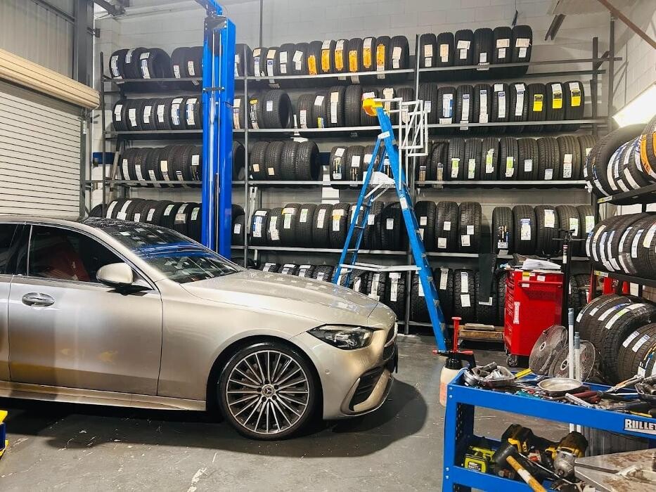 Images Tyreplus Gladstone