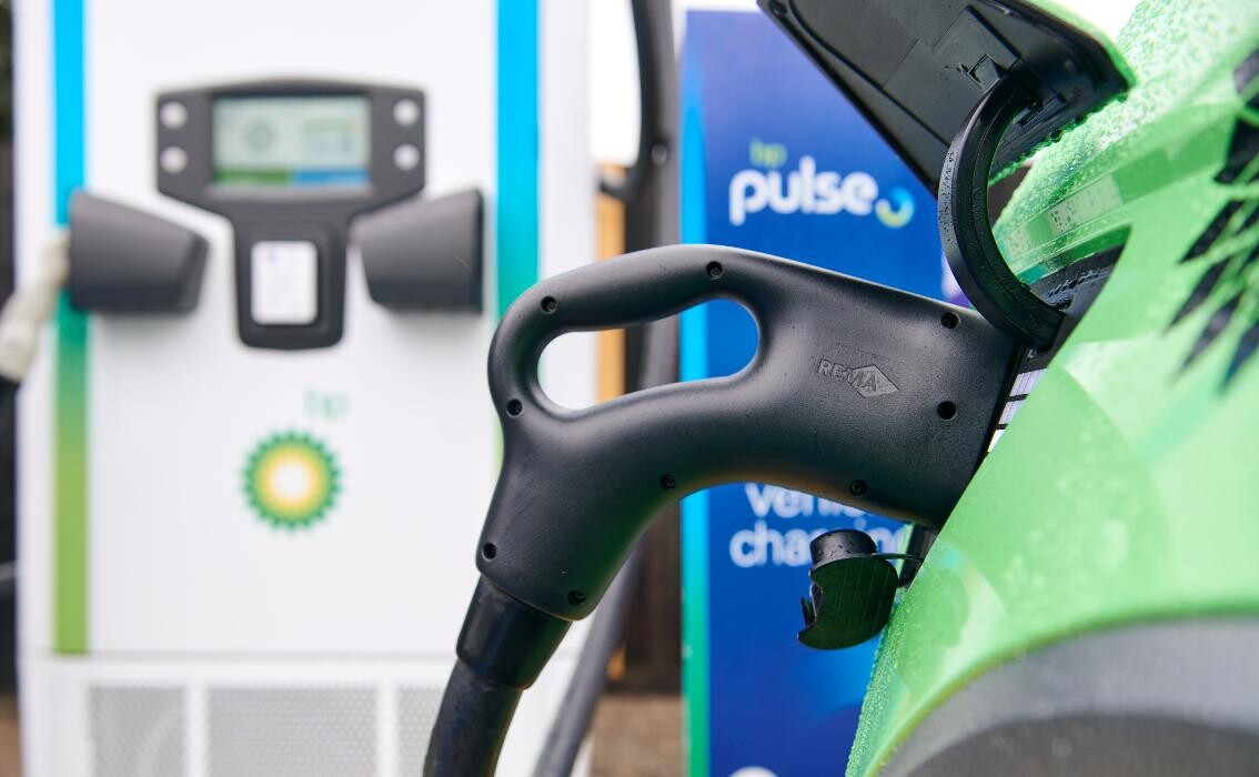 Images bp pulse EV Charging Station