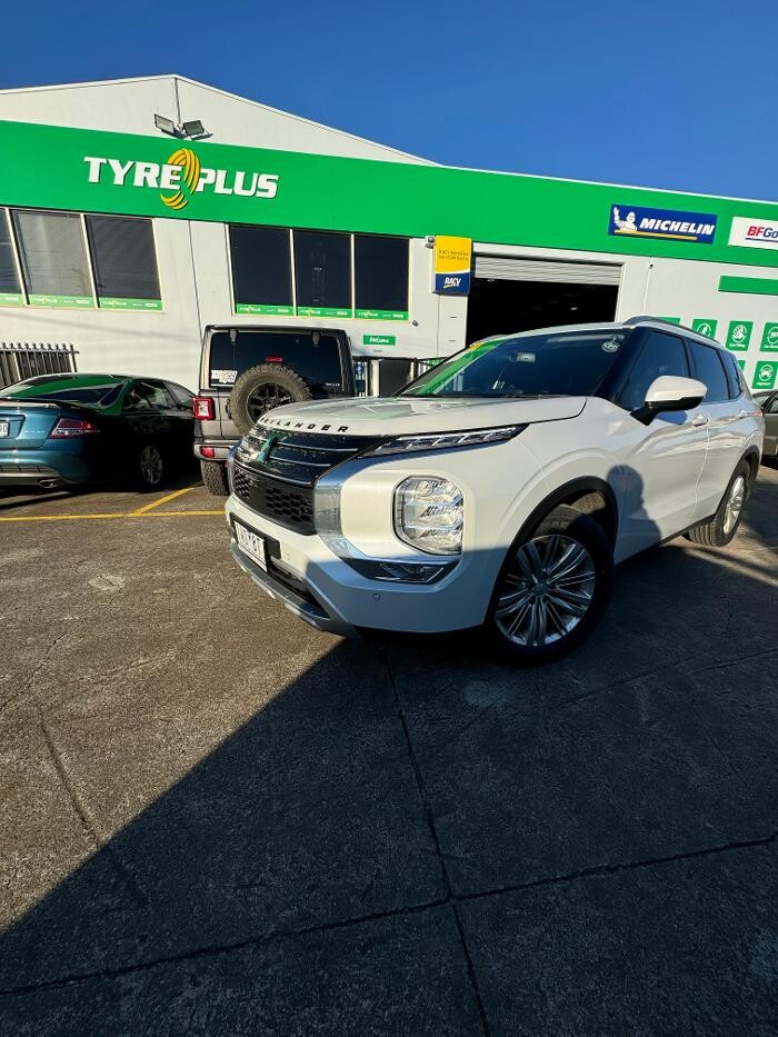 Images TyrePlus Melton | RACV Autocare Centre Melton