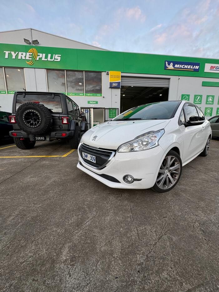 Images TyrePlus Coburg | Autocare Centre Coburg