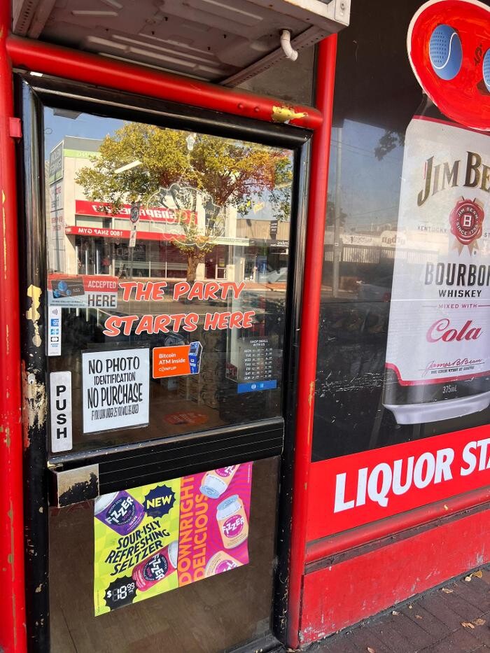 Images CoinFlip Bitcoin ATM - RTD Liquor Greensborough (Greensborough)