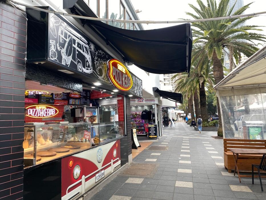 Images Surfers pizza & Kebab (SPK Orchid)